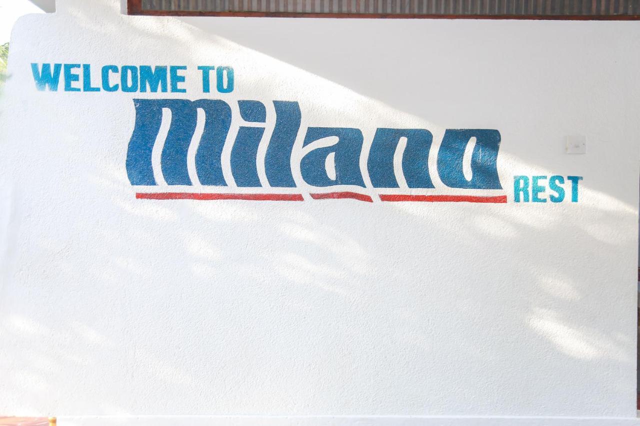 Milano Tourist Rest Hotel Anuradhapura Bagian luar foto