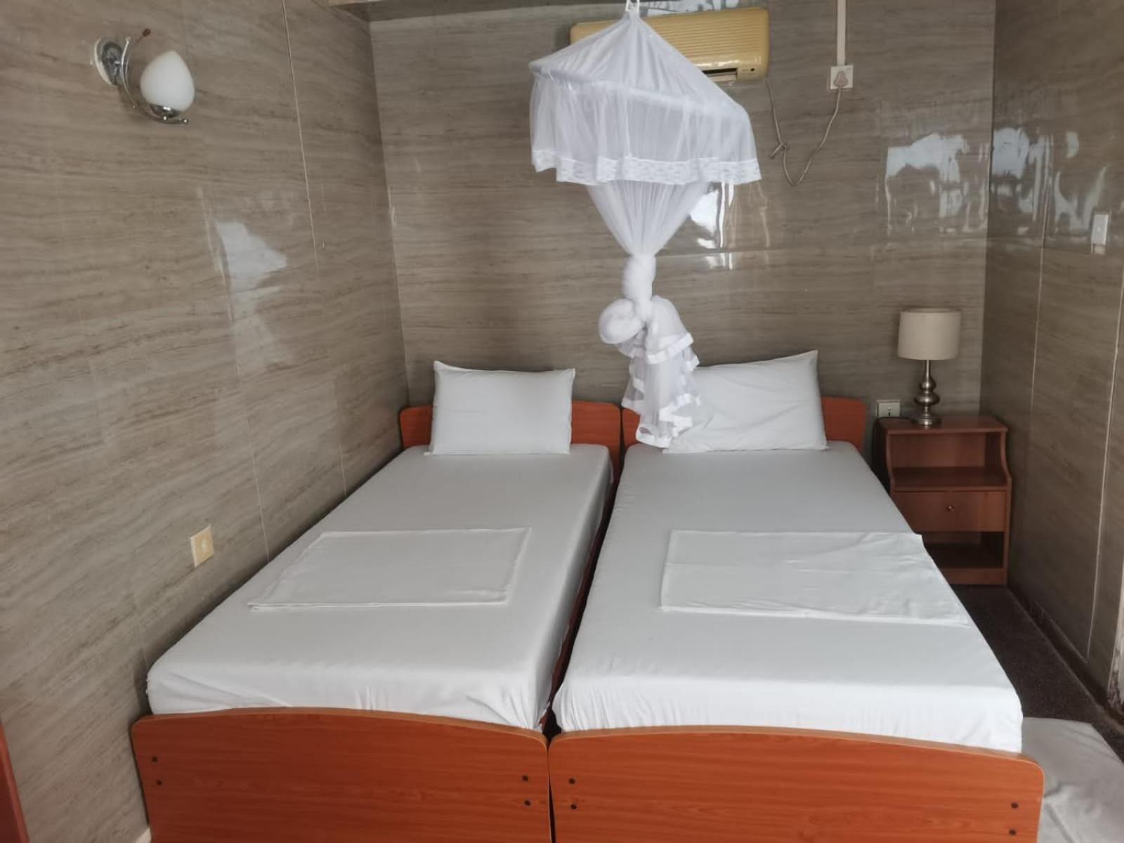 Milano Tourist Rest Hotel Anuradhapura Bagian luar foto